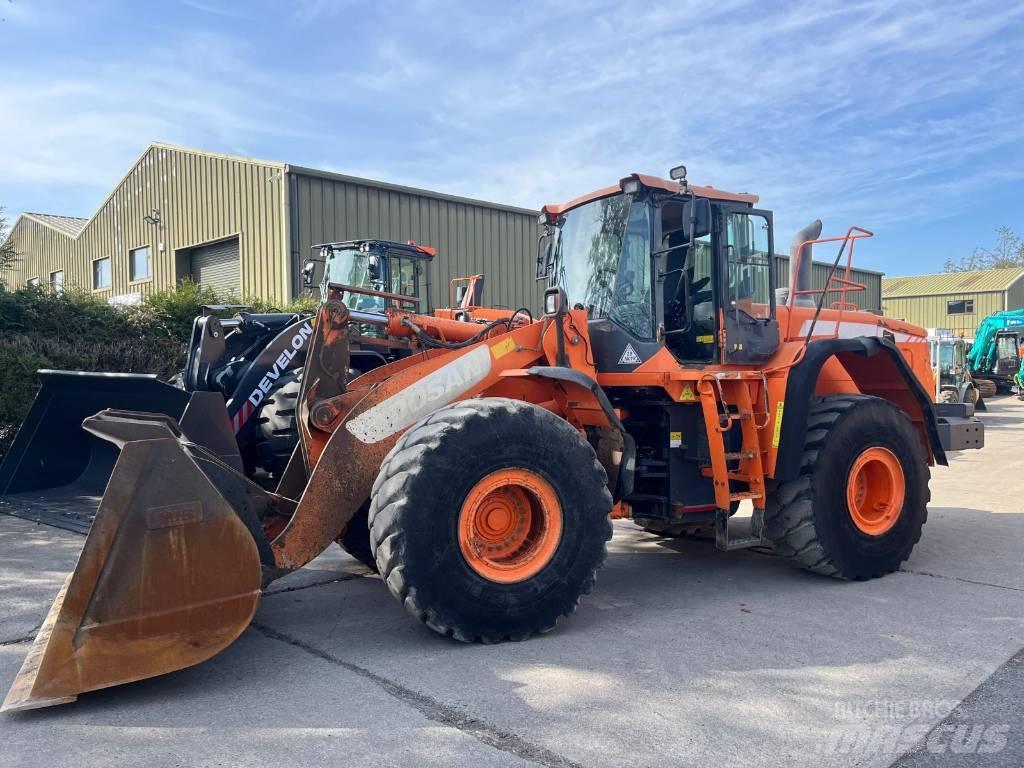 Doosan DL 420-3  휠로우더