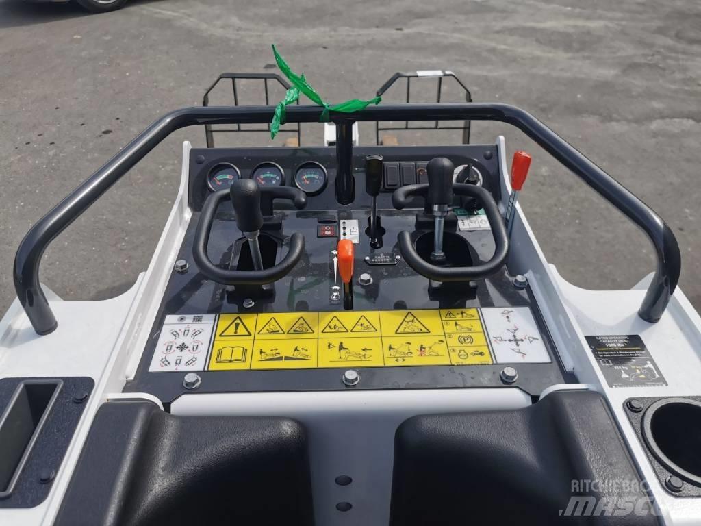Bobcat mt100  스키드로더