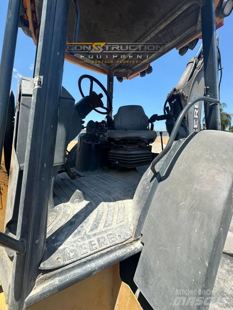 DEERE 410J 백호로더