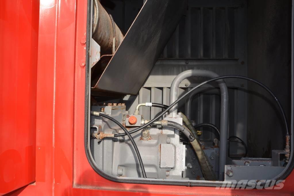 Hitachi CX 500 트랙 크레인