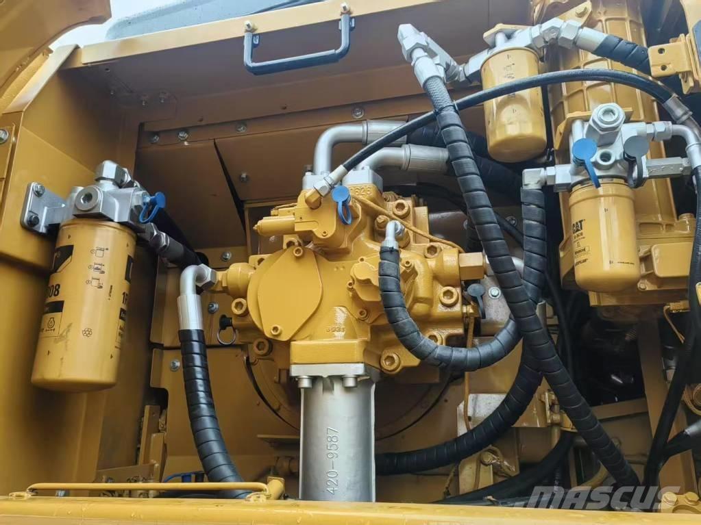 CAT 340 대형 굴삭기 29톤 이상