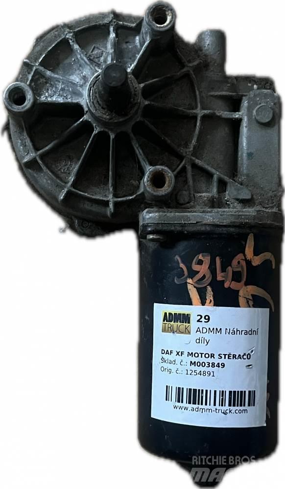 DAF XF MOTOR STĚRAČŮ 엔진