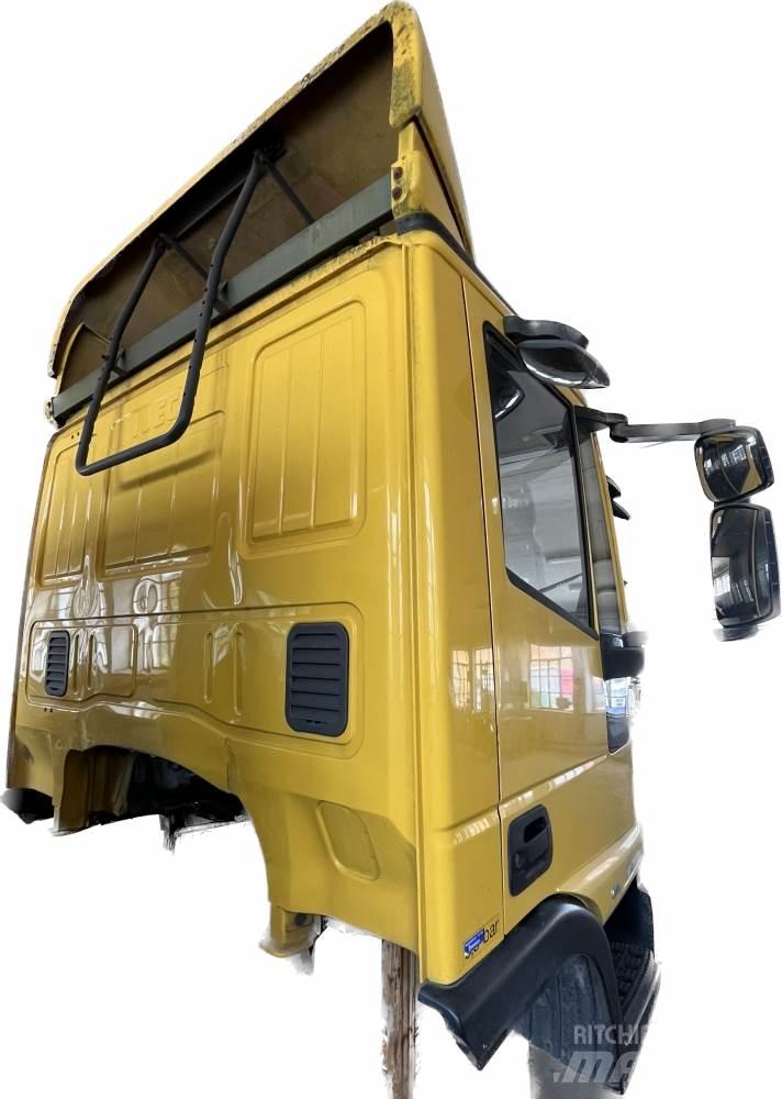 Iveco EUROCARGO KABINA 캐빈 및 인테리어