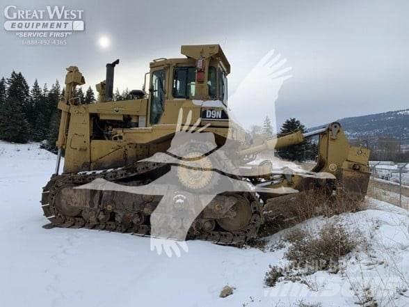 CAT D9N 크롤러 도저