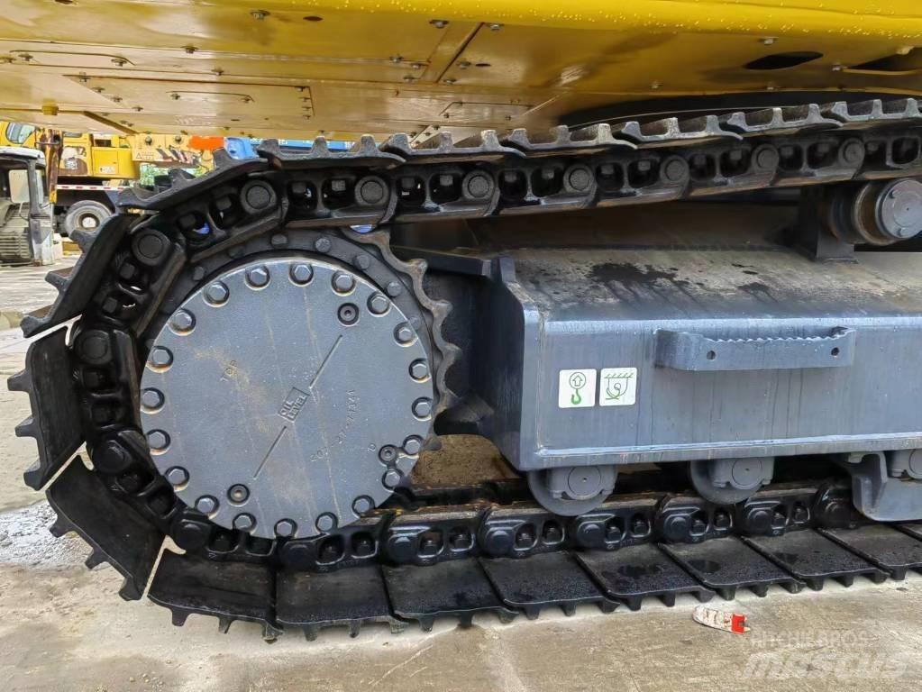 Komatsu PC 300-8 대형 굴삭기 29톤 이상