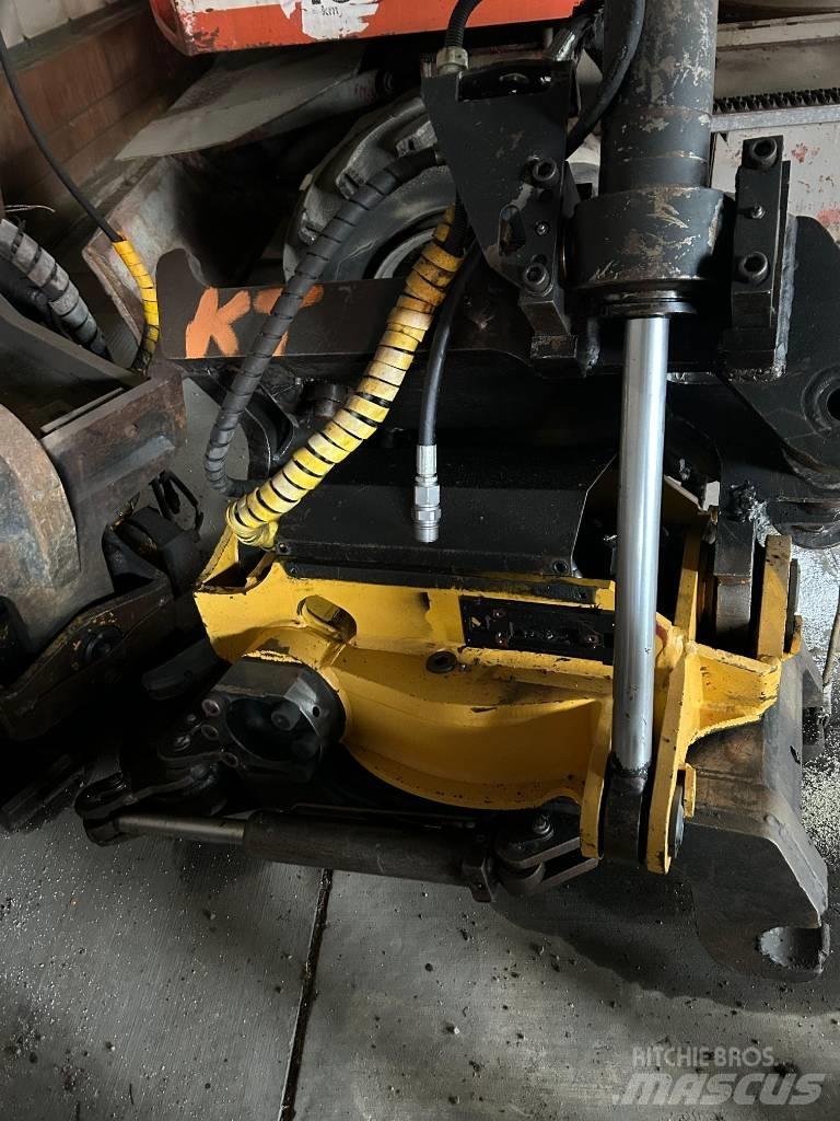 Engcon Tiltrotator 로테이터