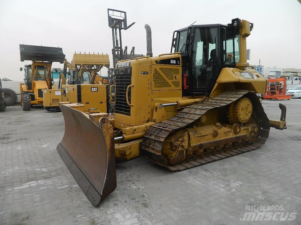 CAT D 6 N XL 크롤러 도저