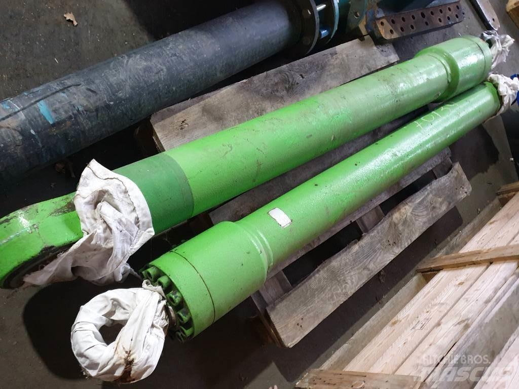 Sennebogen Cylinder 유압식 기계