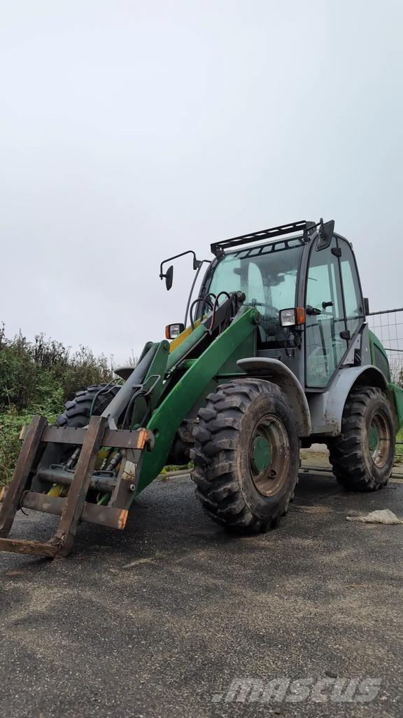 Kramer 750  휠로우더