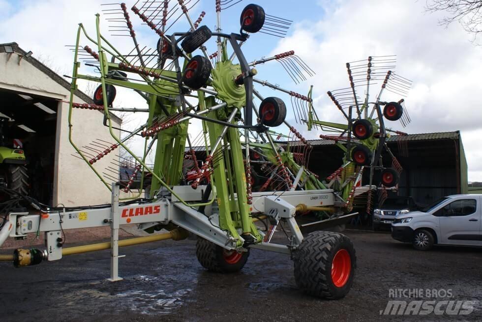 CLAAS Liner 3600 갈퀴 및 테더