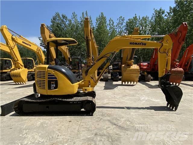 Komatsu PC35MR 소형 굴삭기 7톤 미만