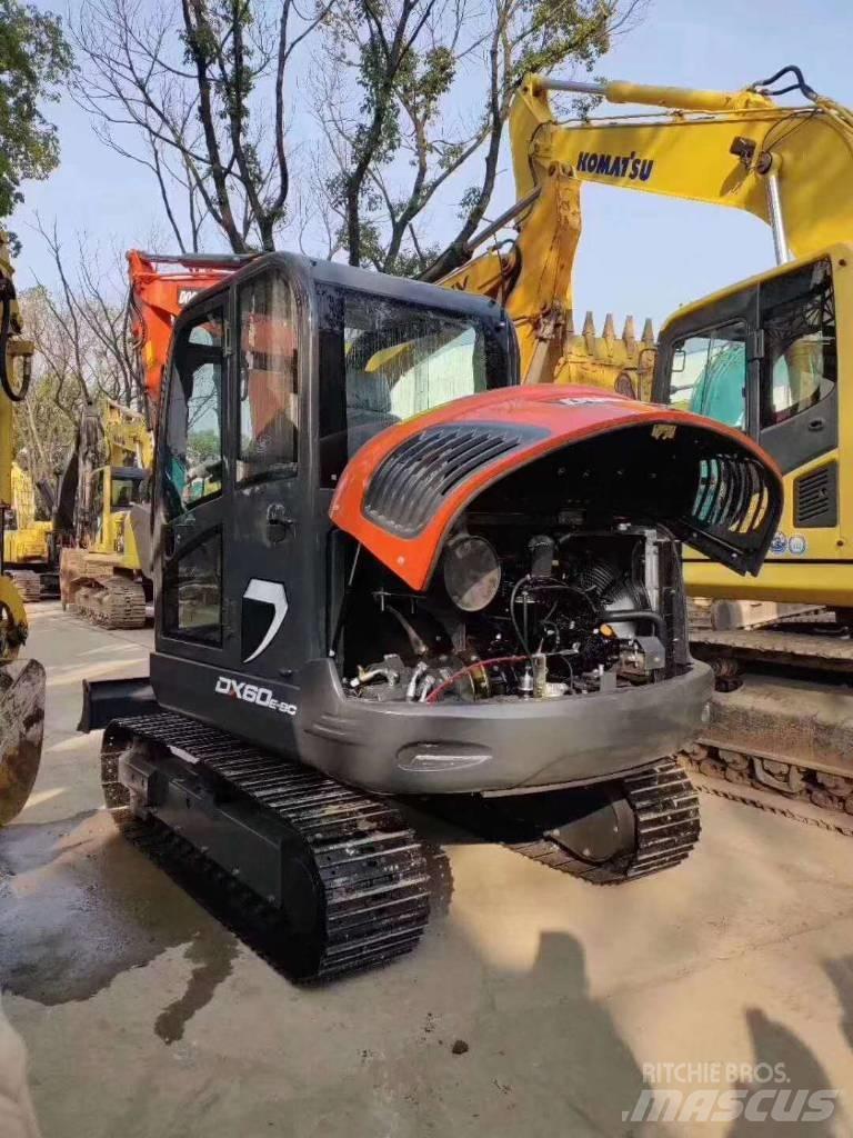 Doosan DX 60-9C 대형 굴삭기 29톤 이상