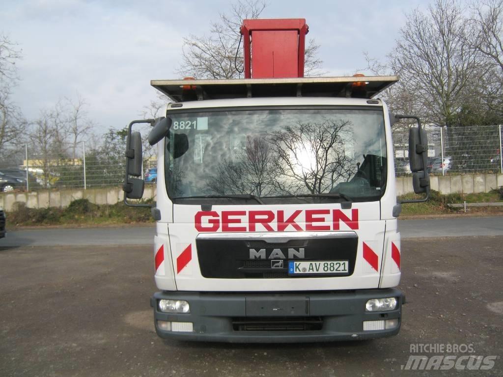 Ruthmann T 330 트럭 탑재 고소작업대