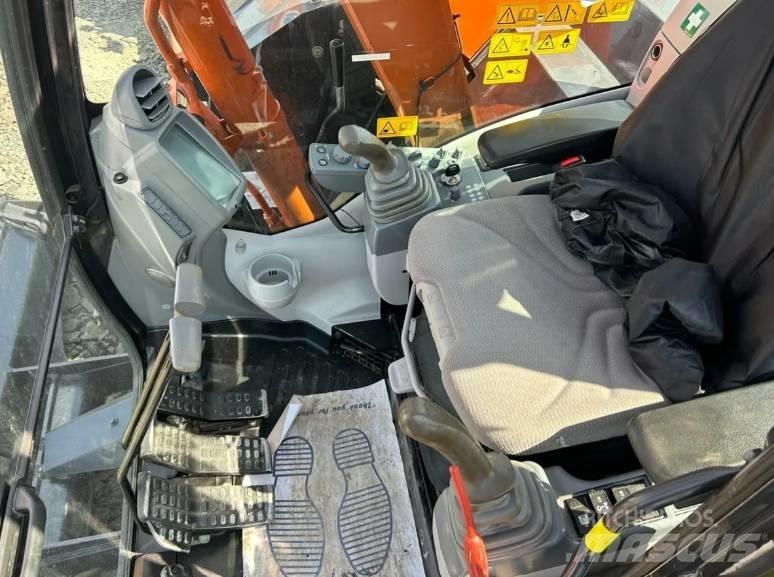 Hitachi ZX 85 US-6 중형굴삭기 7톤-28톤