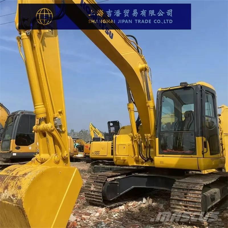 Komatsu PC 138 대형 굴삭기 29톤 이상