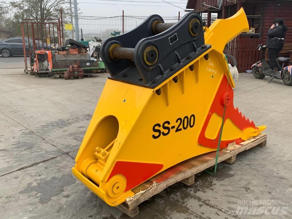  KBKC SS200 원목집게