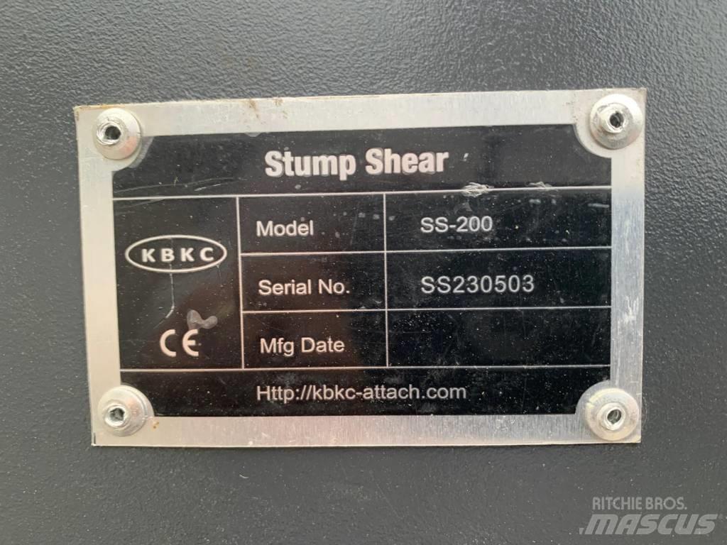  KBKC SS200 원목집게