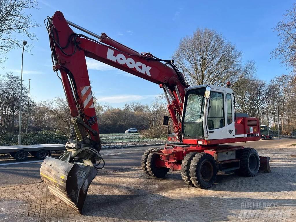 Liebherr 902  휠 굴삭기