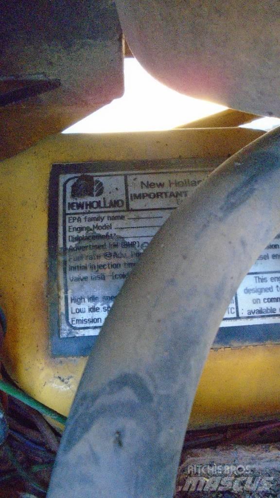 New Holland 545 D 트랙터