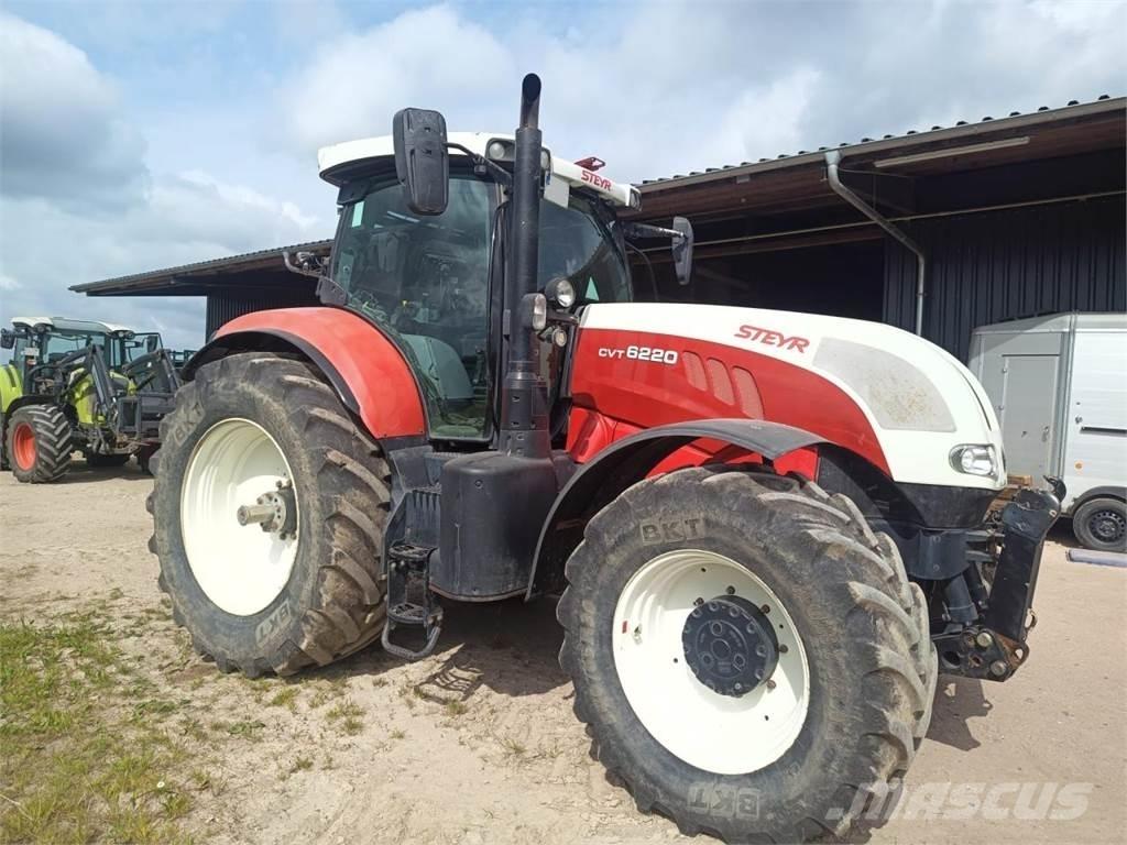 Steyr 6220 CVT 트랙터