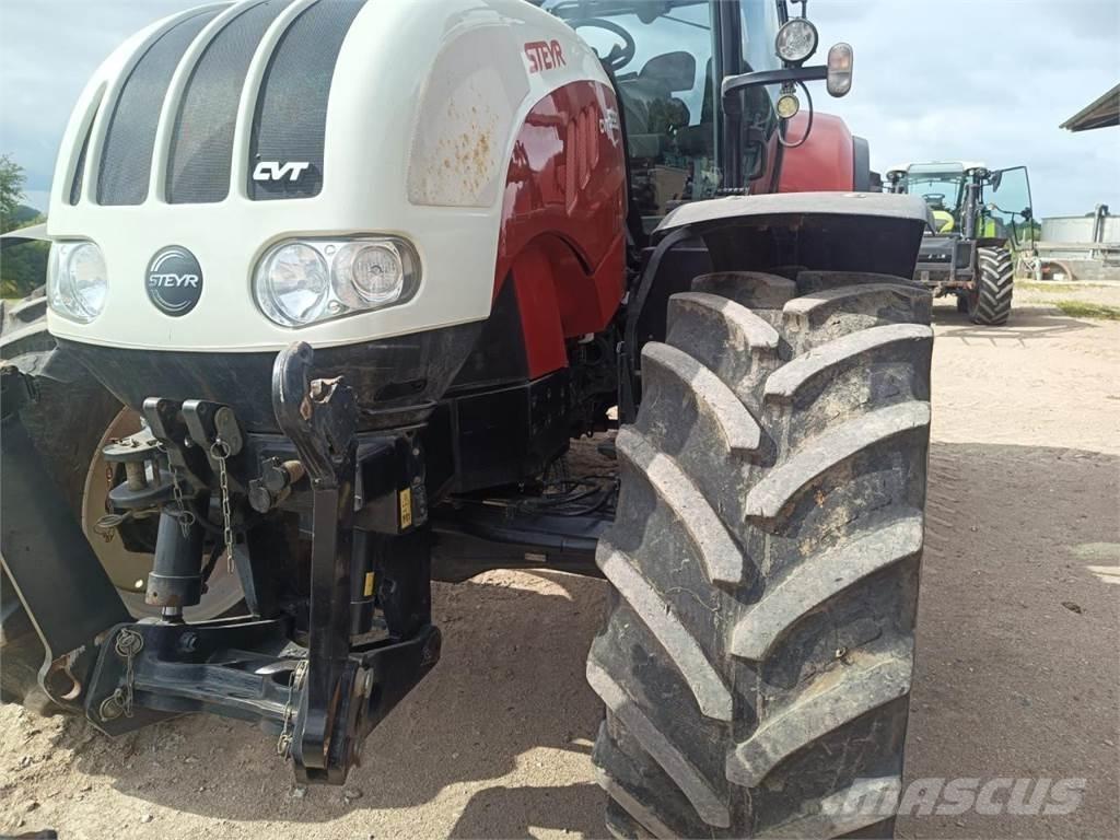 Steyr 6220 CVT 트랙터