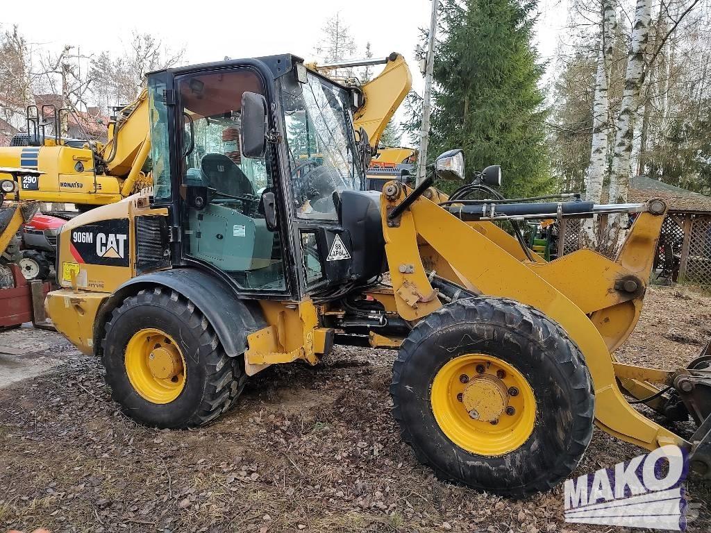 CAT 906  휠로우더