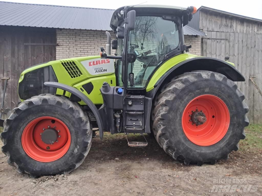 CLAAS Axion 850 트랙터