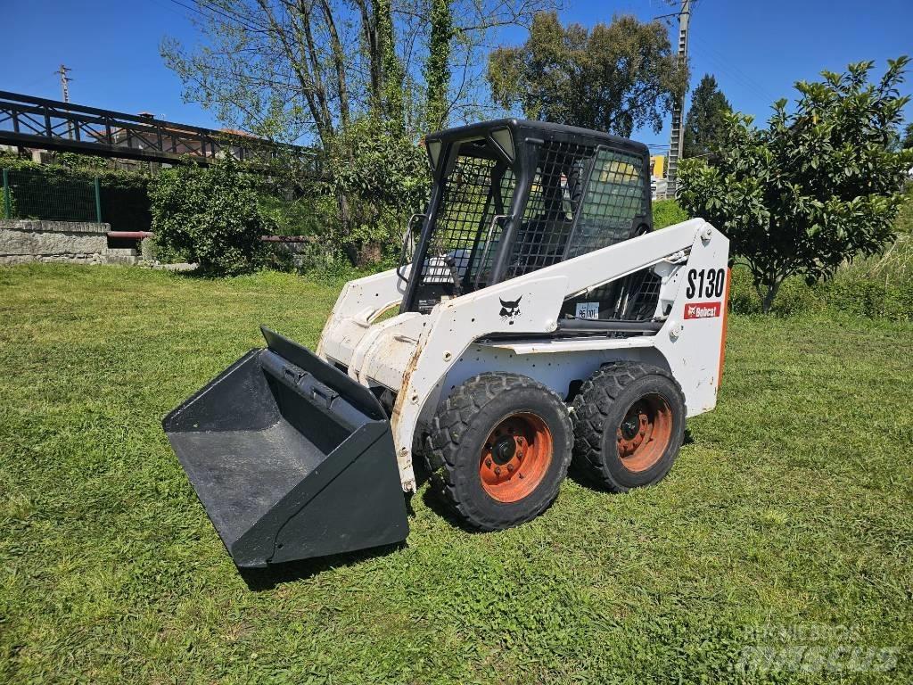 Bobcat S 130 미니 로더