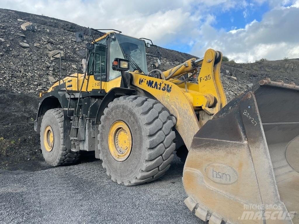 Komatsu WA500  휠로우더