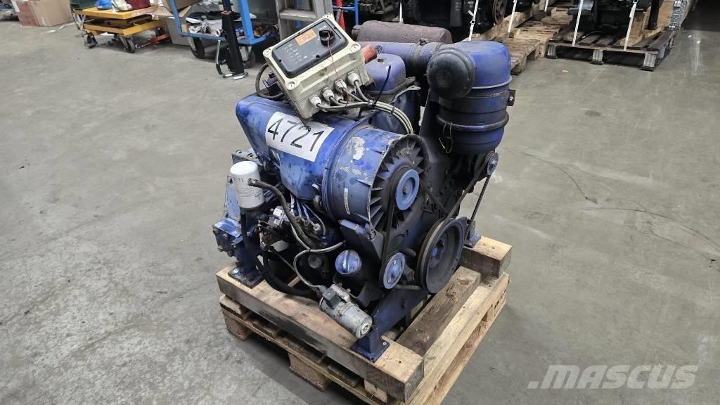 Deutz F3L912 엔진