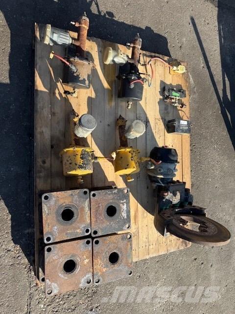 Bell B 40 C PODUSZKA 섀시 및 서스펜션