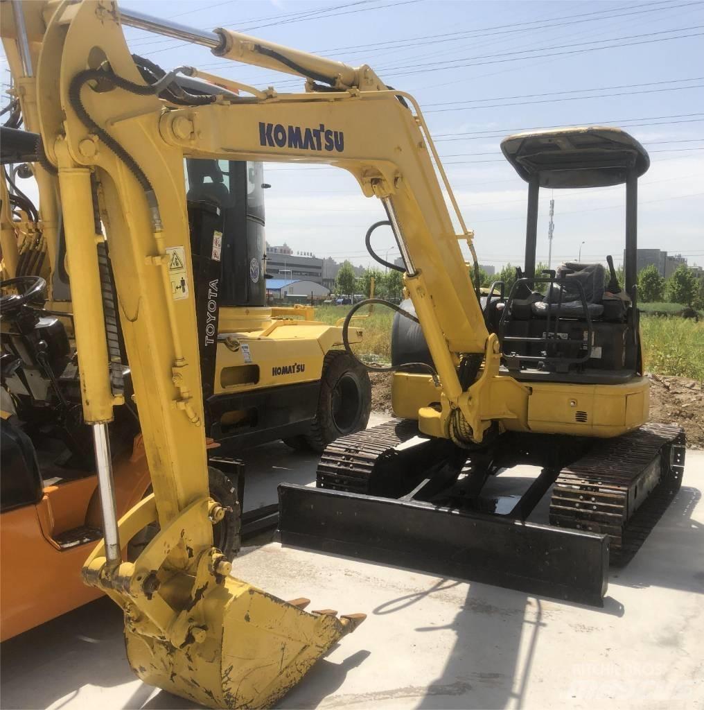 Komatsu PC 40 소형 굴삭기 7톤 미만