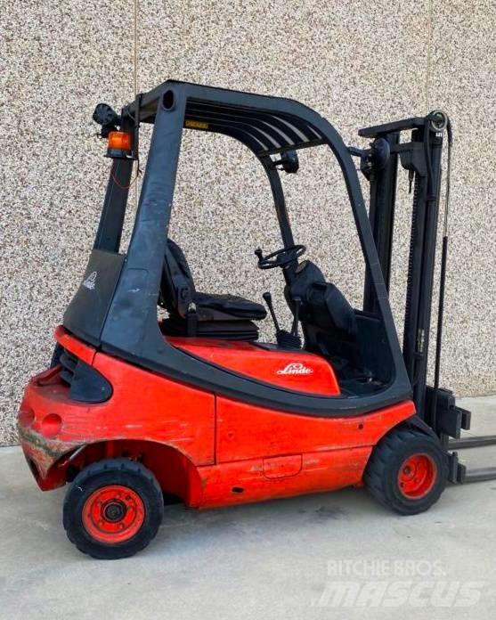 Linde H18 디젤 지게차