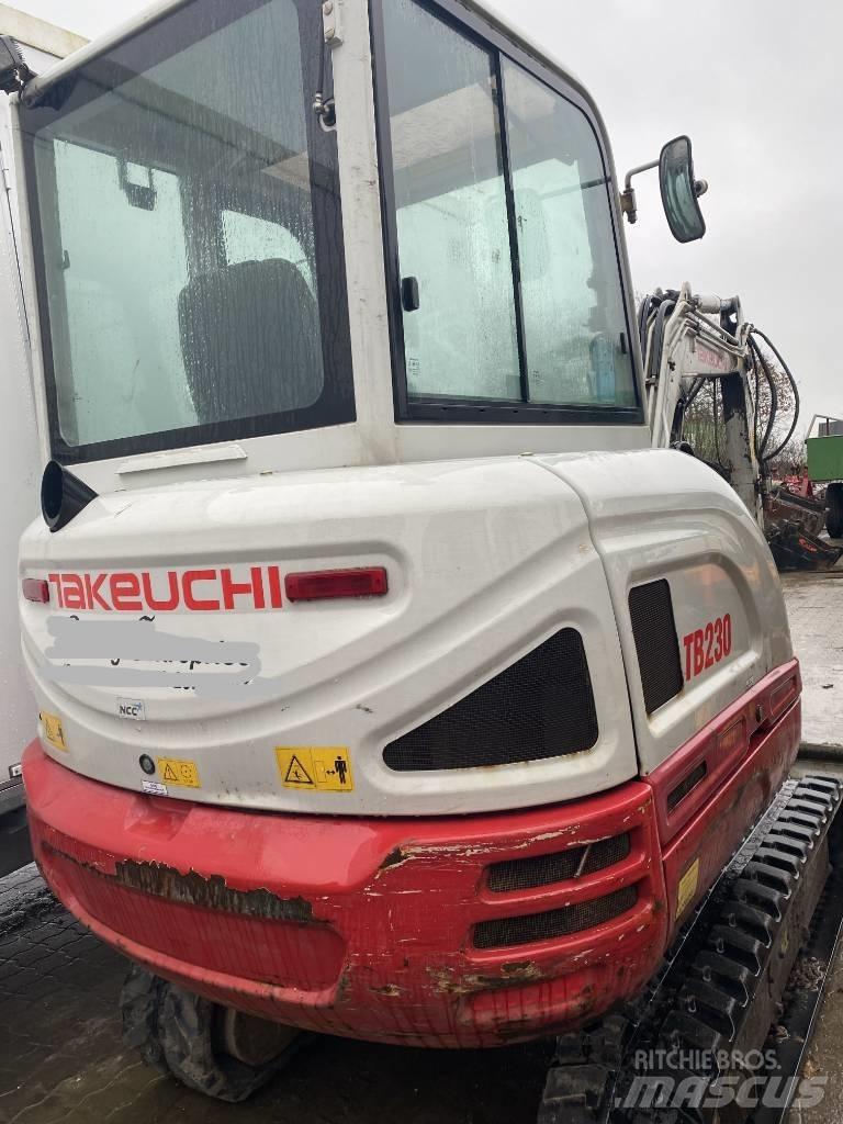 Takeuchi TB 230 소형 굴삭기 7톤 미만