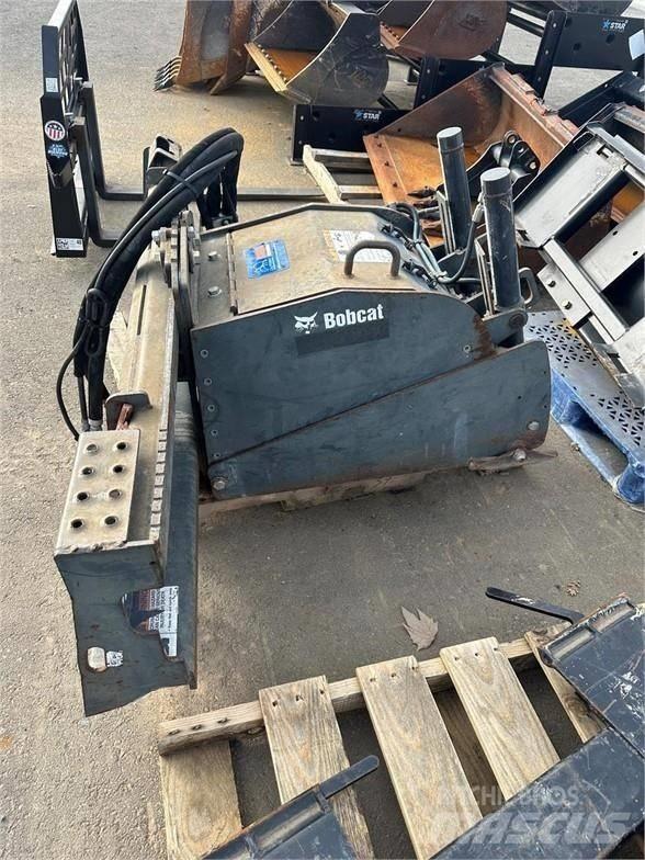 Bobcat 18PLA 아스팔트 포장장비