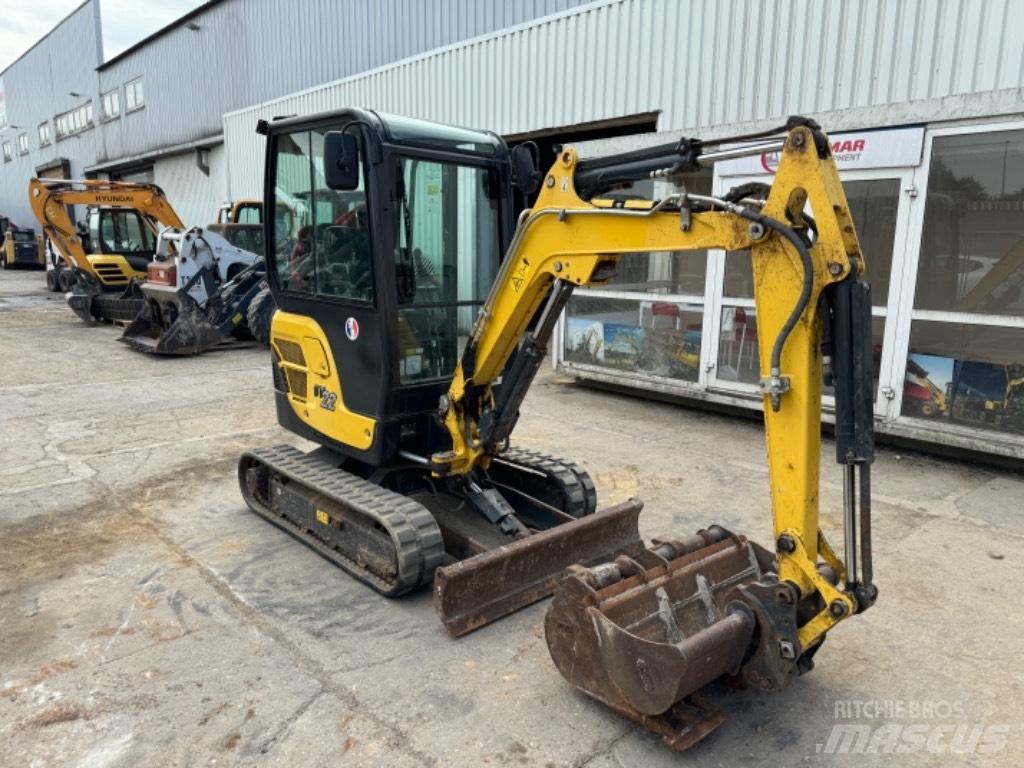 Yanmar SV22 (01542) 소형 굴삭기 7톤 미만