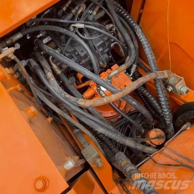Doosan DH150W-7  휠 굴삭기