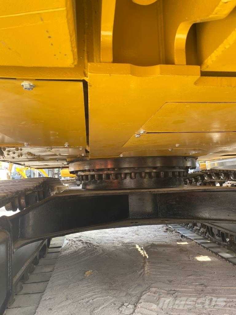 CAT 330 D 대형 굴삭기 29톤 이상