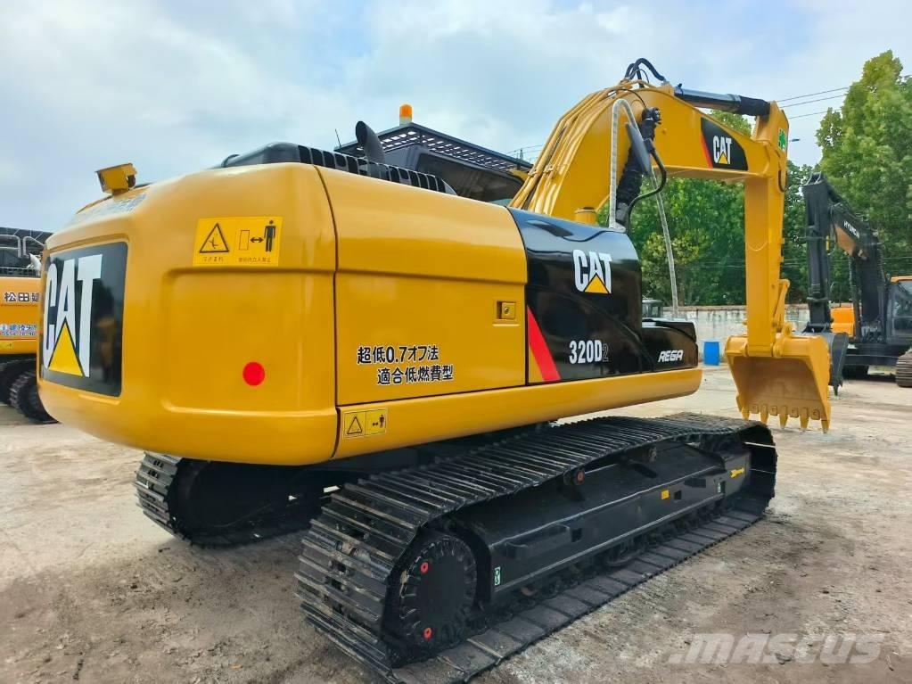 CAT 320 D 대형 굴삭기 29톤 이상