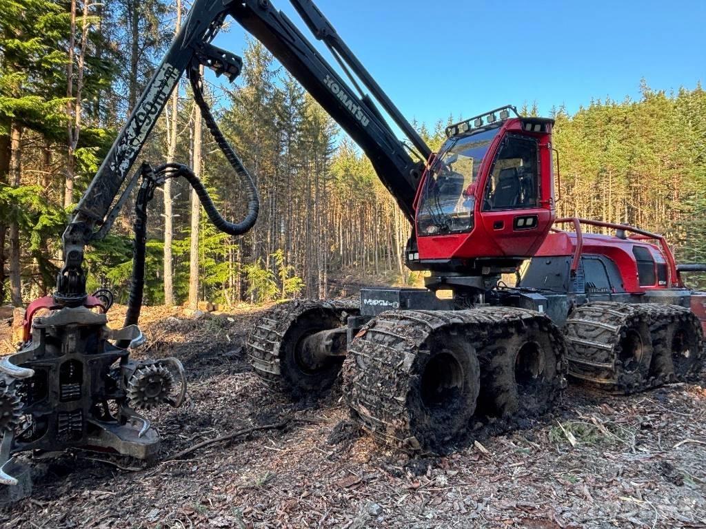 Komatsu 931XC 원목 하베스터