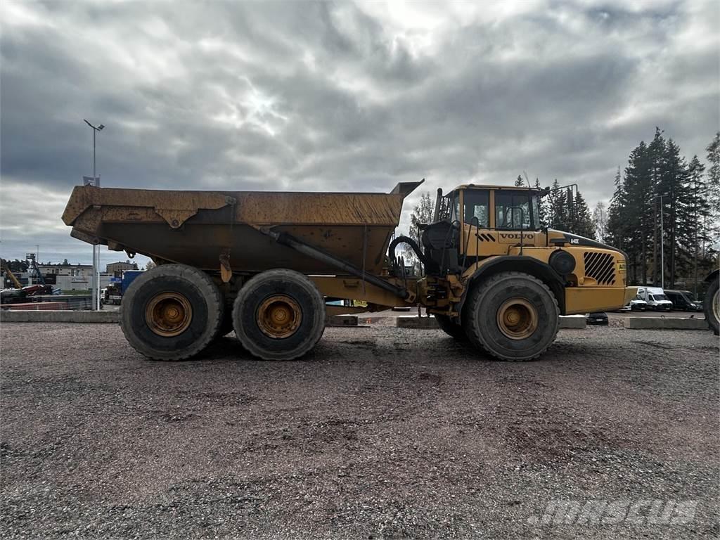 Volvo A40 E 연결식 홀러