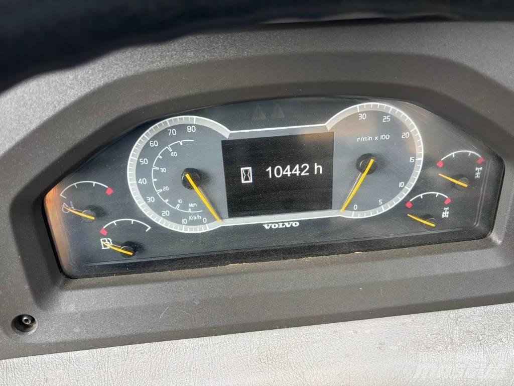 Volvo A40F 연결식 홀러