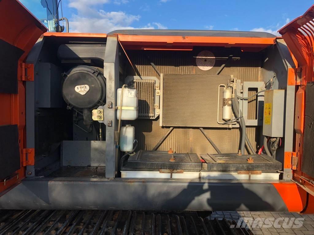 Hitachi ZX 210 LC-3 대형 굴삭기 29톤 이상