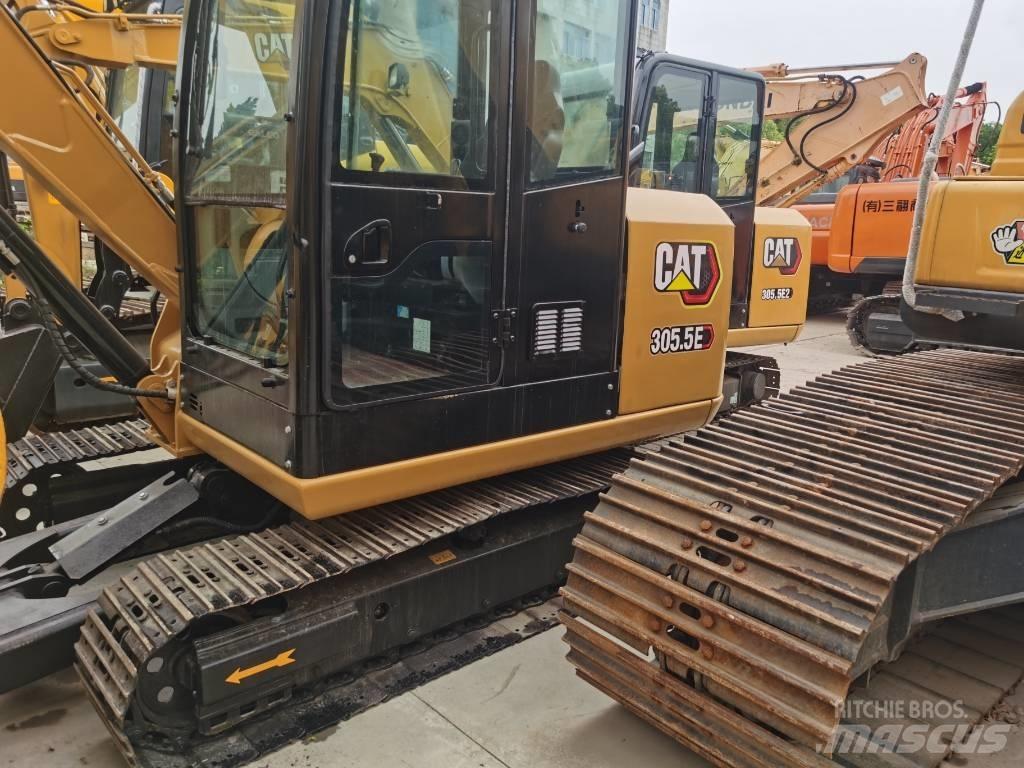 CAT 305.5 E 소형 굴삭기 7톤 미만