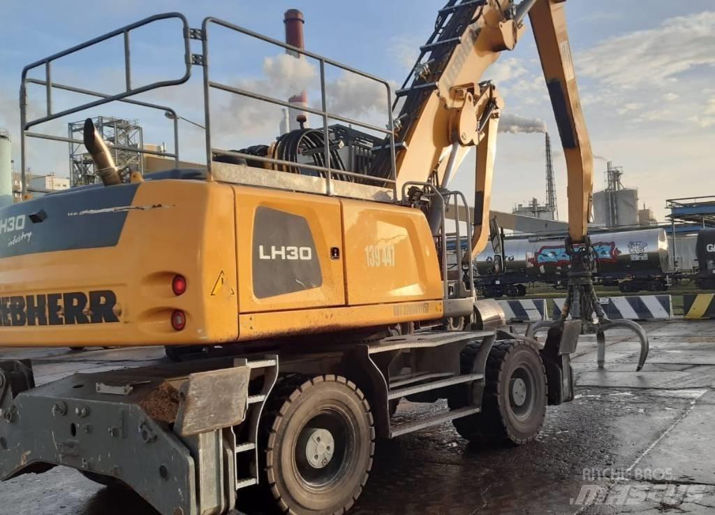 Liebherr LH 30 M 폐기물/산업 처리기