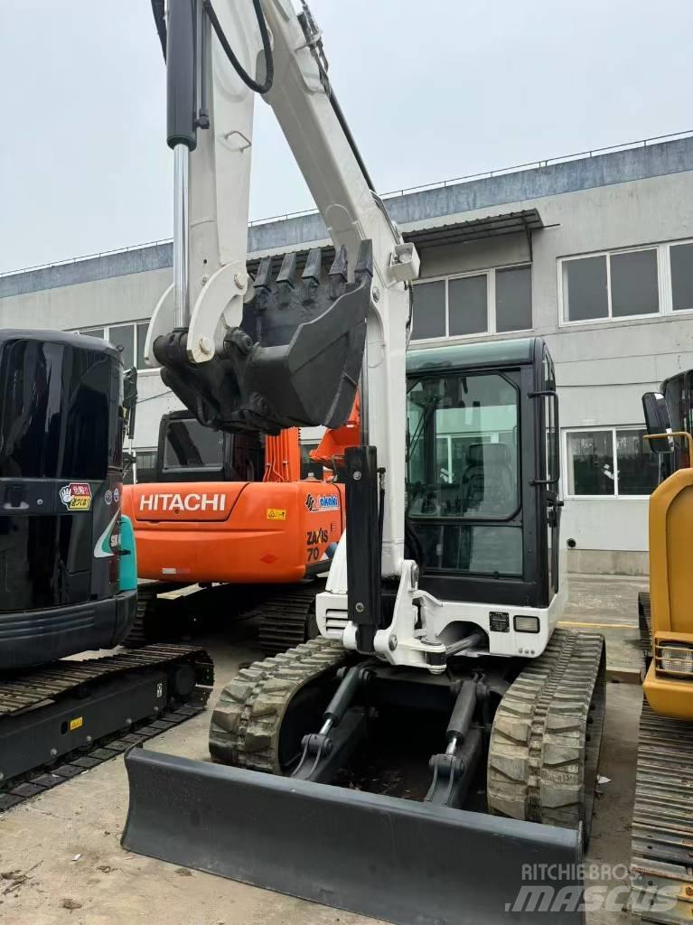 Bobcat 337 소형 굴삭기 7톤 미만