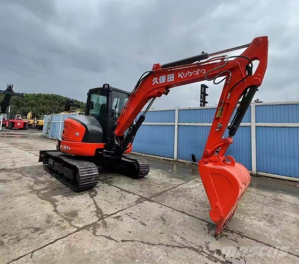 Kubota KX 163-5 소형 굴삭기 7톤 미만