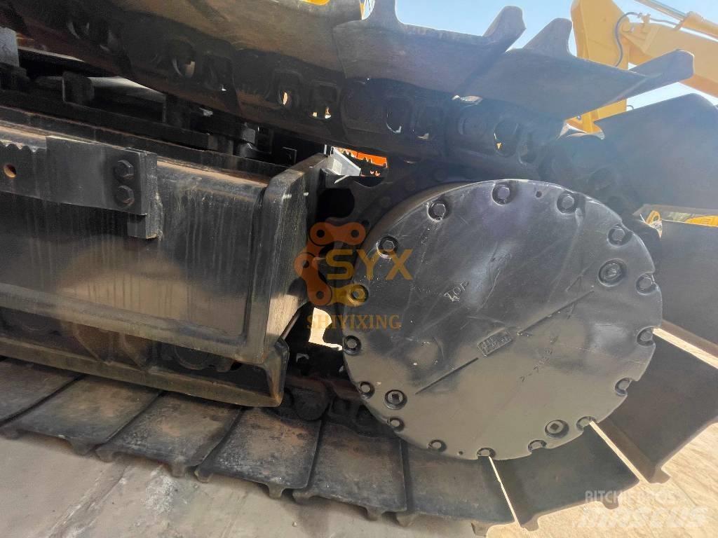 Komatsu PC 450-8 대형 굴삭기 29톤 이상