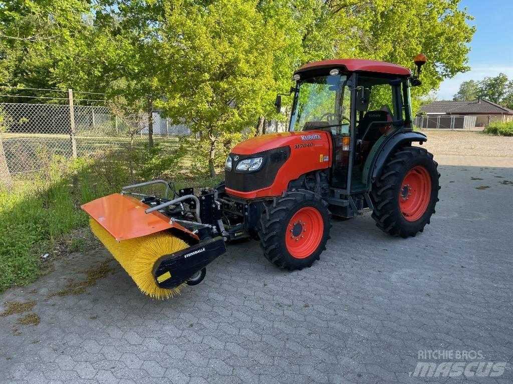 Kubota M 7040 트랙터