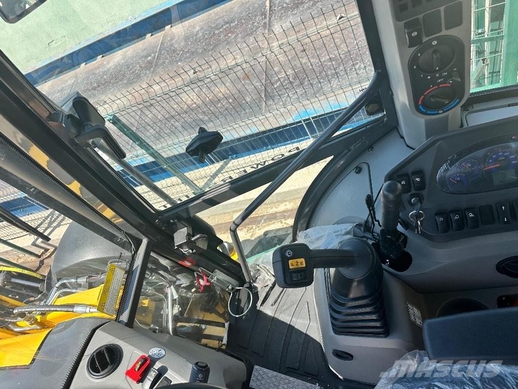 New Holland B 115 B 백호로더